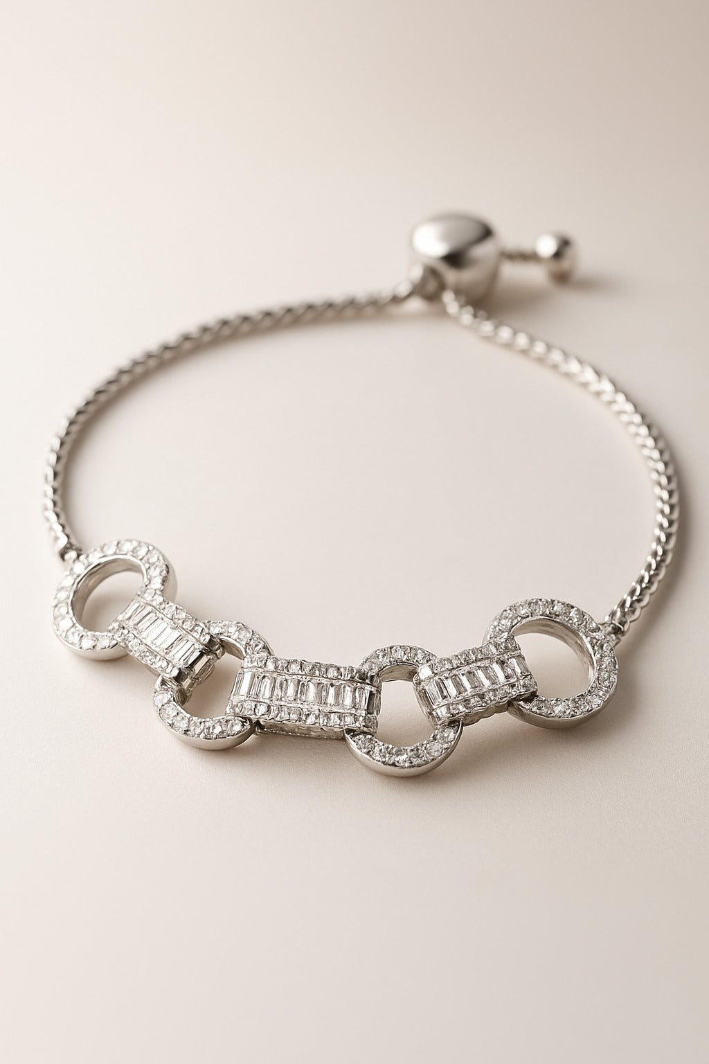 "Elegant Adjustable Link Bracelet for Women - Your perfect link to timeless style"