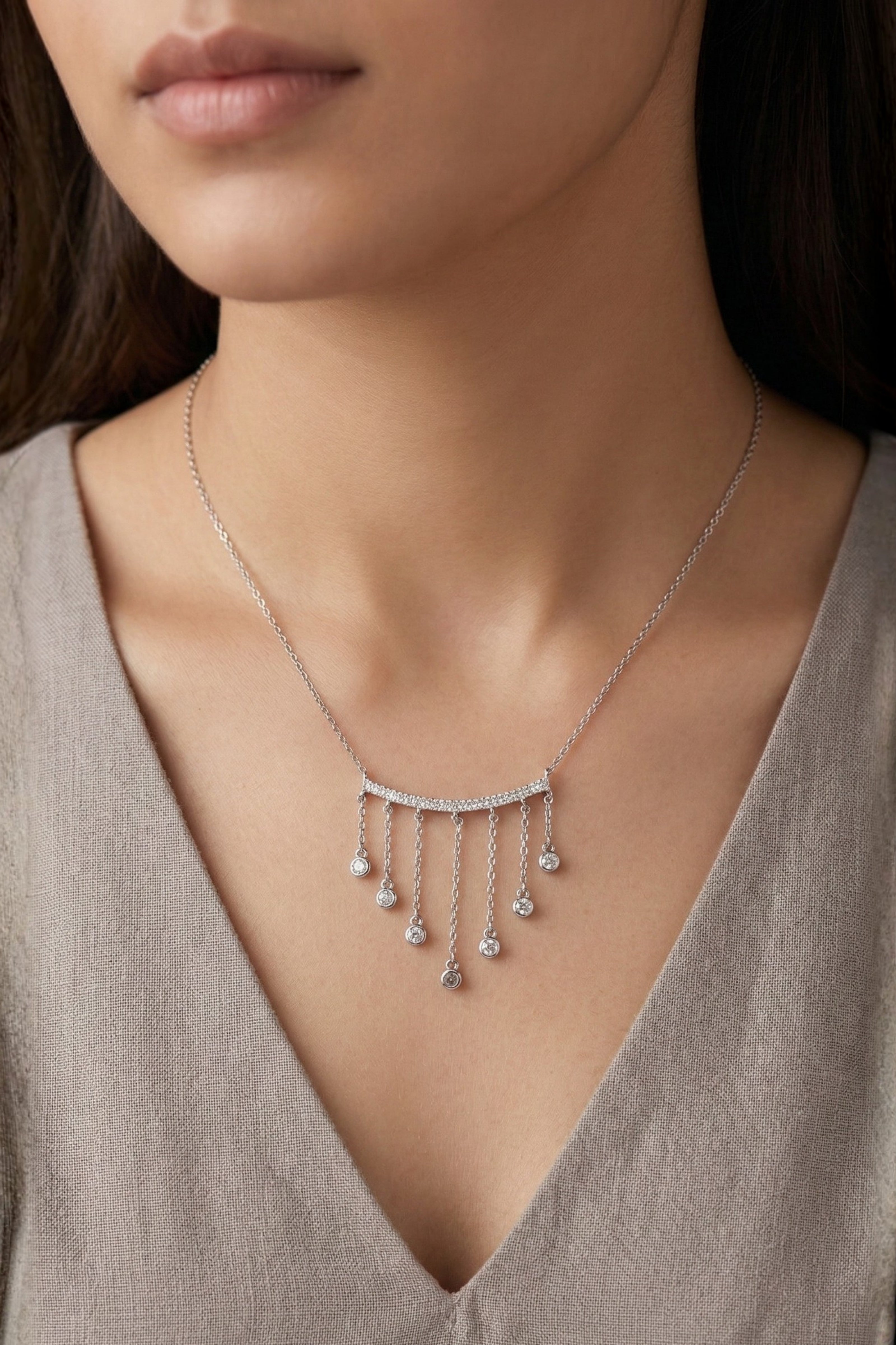 Elegant Crystal Tassel Drop Necklace – Silver Sparkling Chain Pendant Necklace for Women