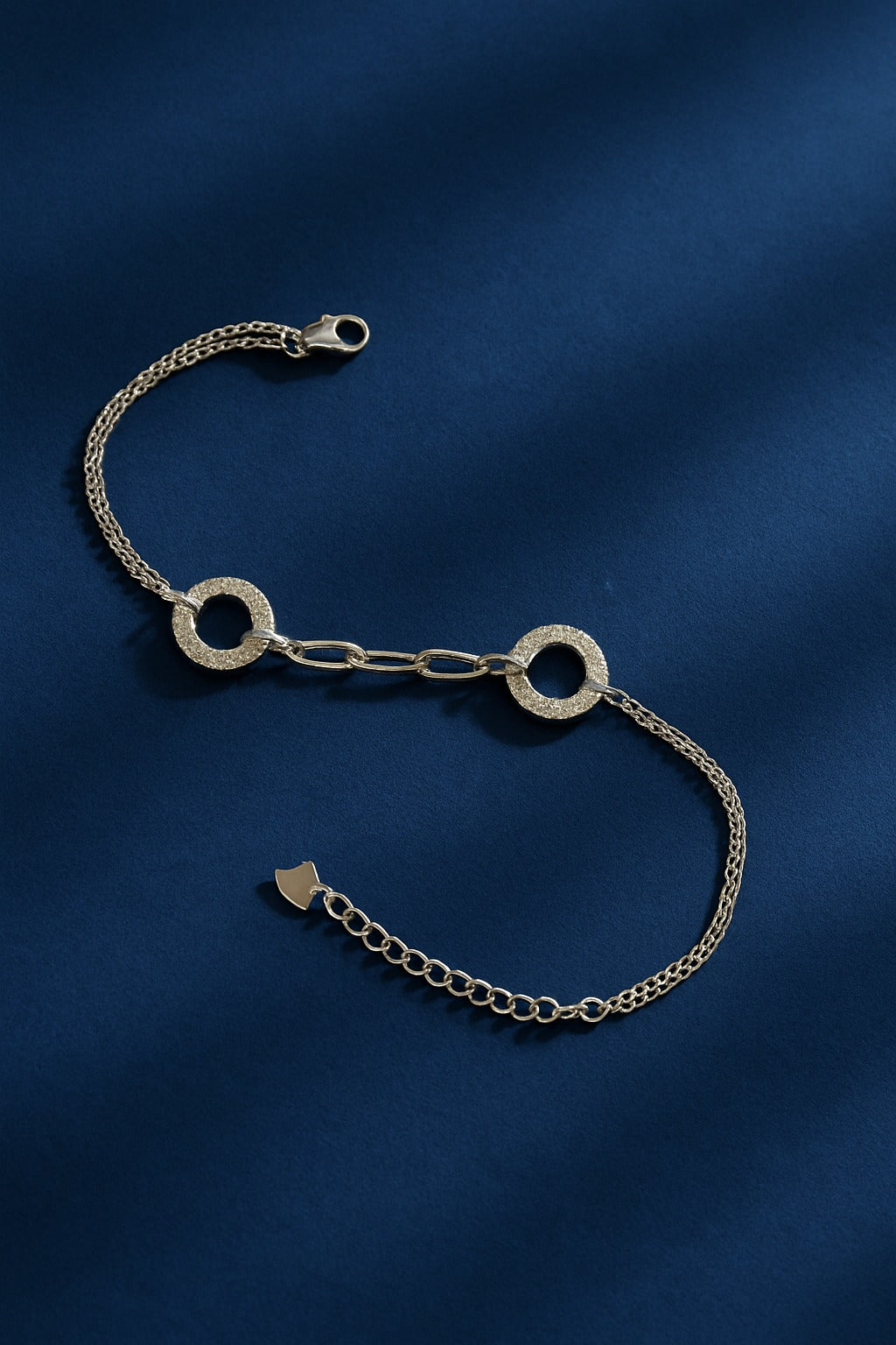 "Elegant Dual Circle Link Chain Bracelet in Silver with Sparkling Accents"